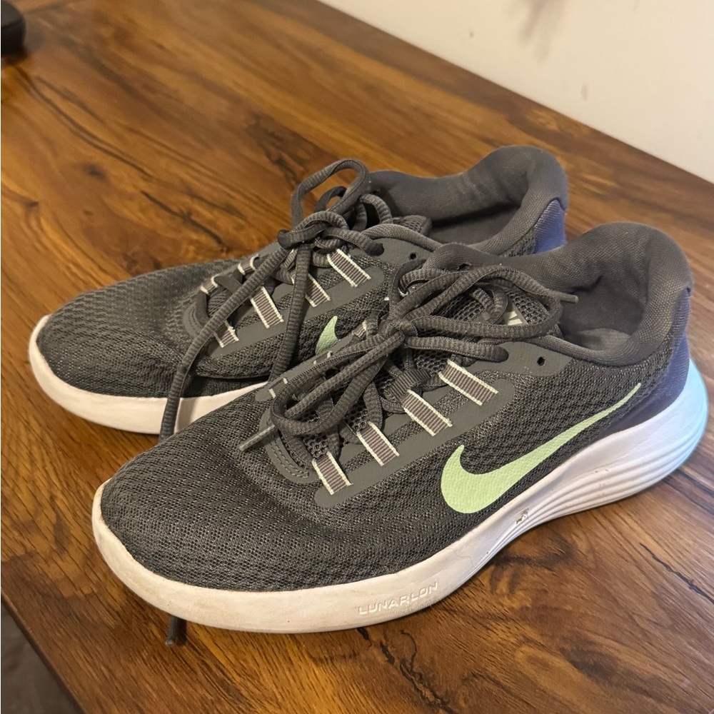 Nike Lunarconverge Fresh Mint Gray White Running Shoes